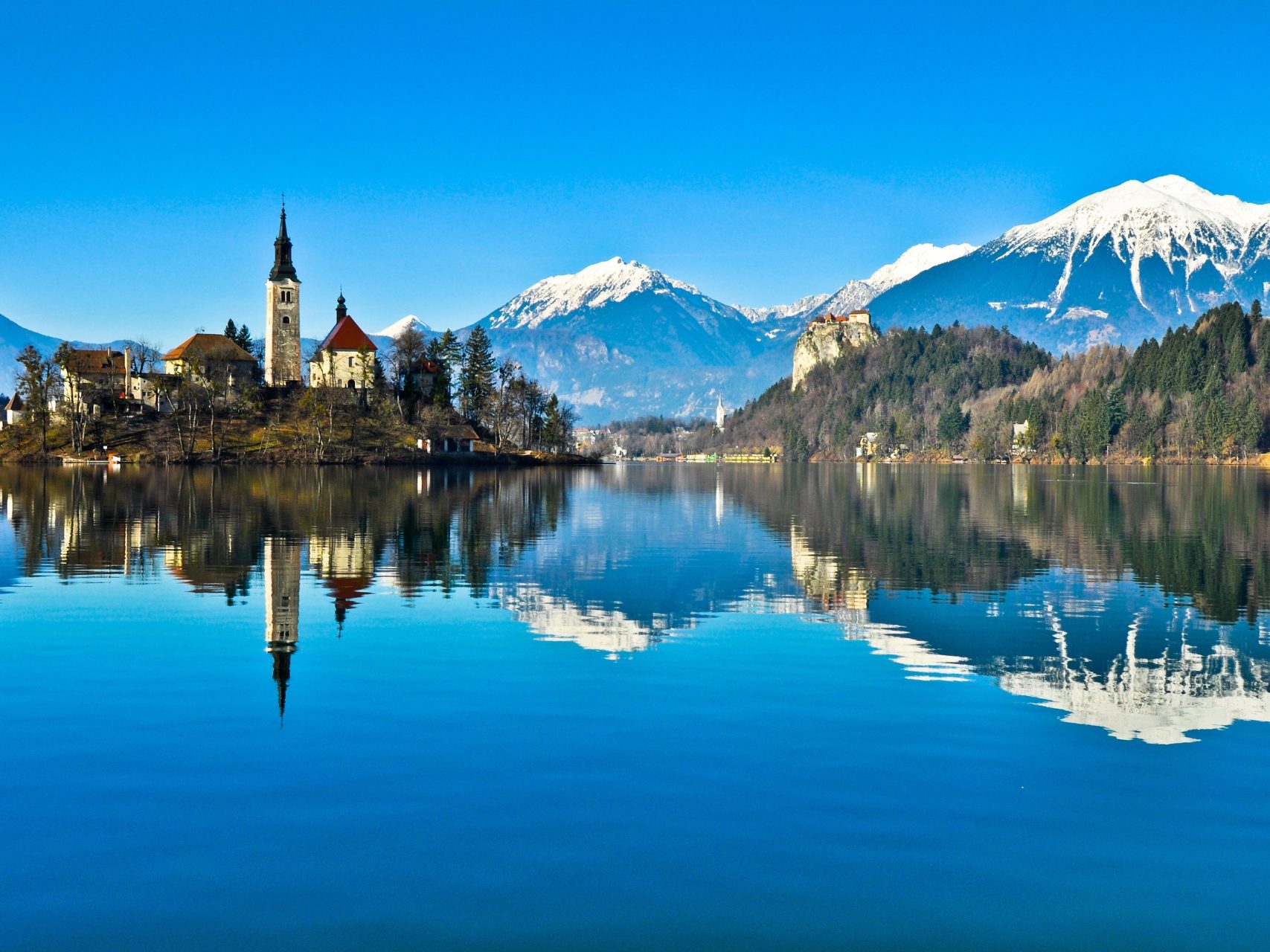 Toyot Viaggi_Lago di Bled_1920x1280px